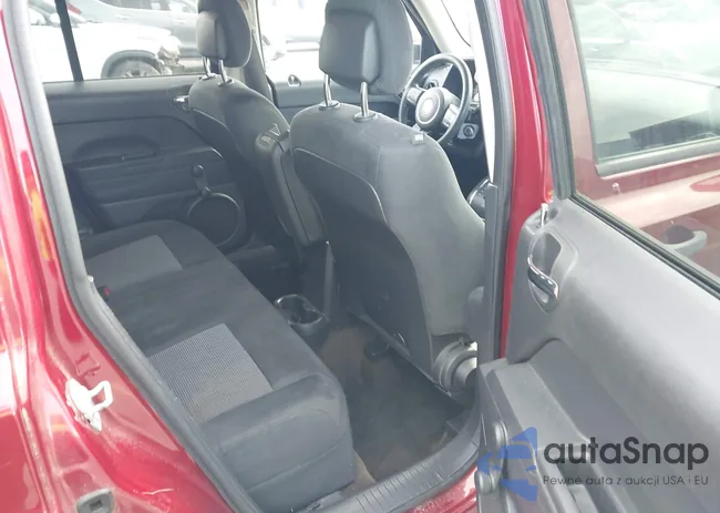 1C4NJPBA7GD554625: 44264066