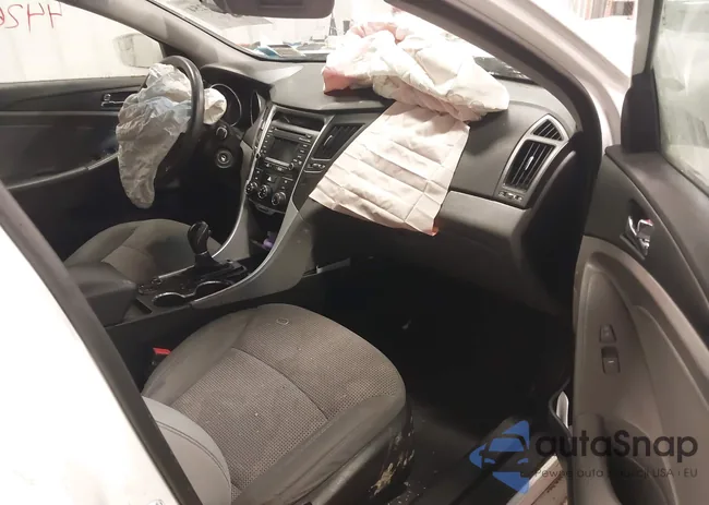 5NPEB4AC9EH932952: 44265254