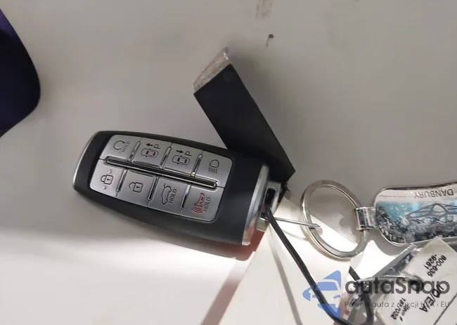 KMUMCDTC3PU100356: 44265323