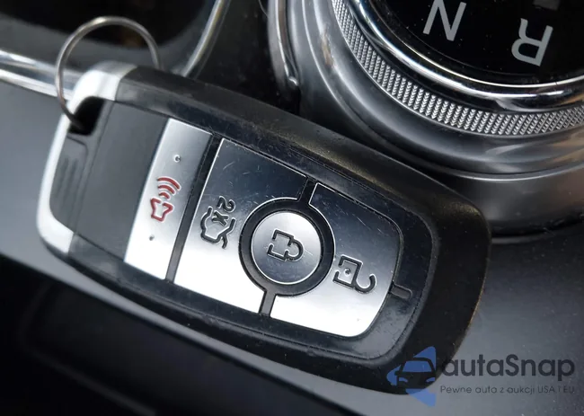 3FA6P0H72KR183188: 44265348