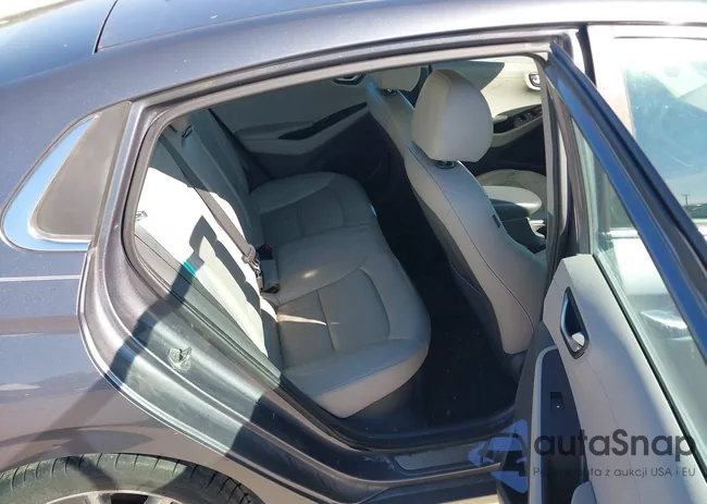 KMHC85LC5HU035738: 44265362