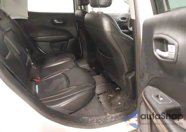 3C4NJDCBXJT365538: 44265394