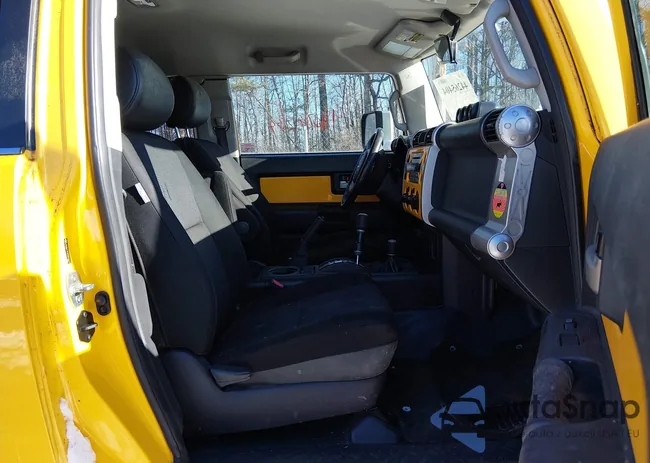 JTEBU11F370010615: 44265404