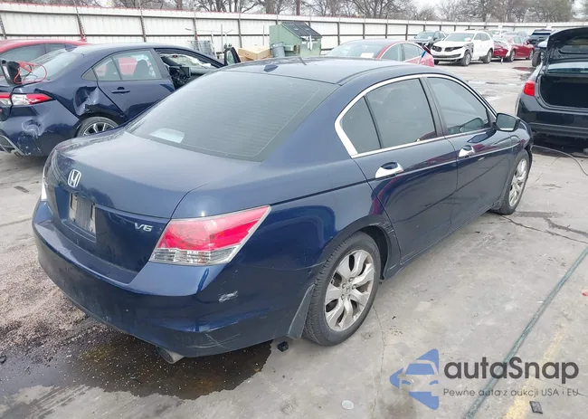 1HGCP36869A005705: 44265424