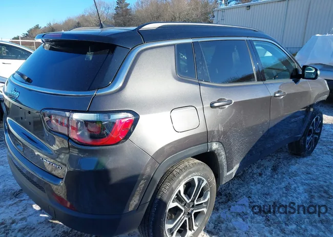 3C4NJDCN6PT525630: 44265469