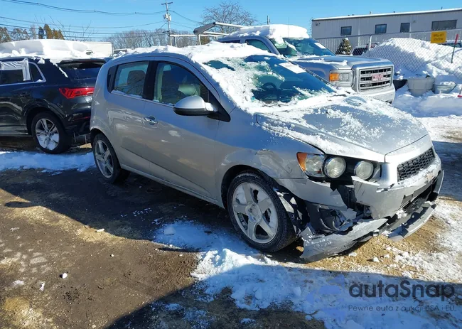 1G1JE6SB8E4216288: 44265511