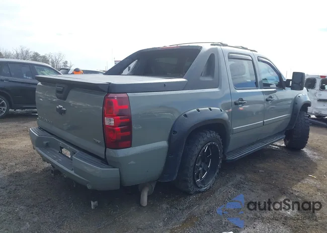 3GNFK12357G320526: 44265612