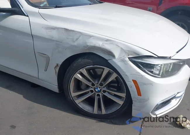 WBA4Z5C53JEE16334: 44265649