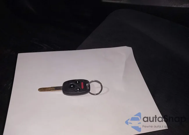 1HGCP2F41CA140900: 44265700