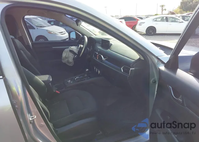 JM3KFABM3K1699075: 44264739