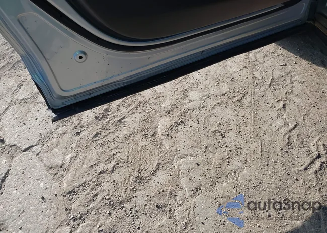 JM3KFABM3K1699075: 44264739