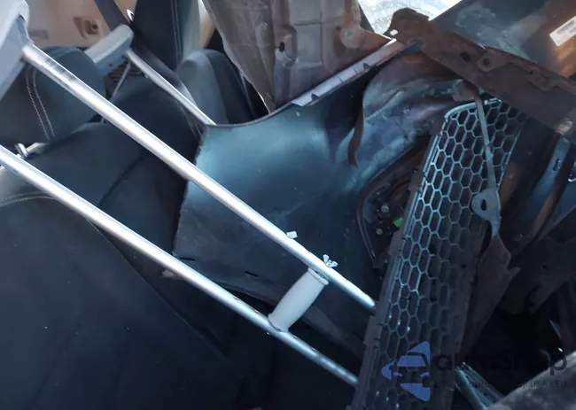 5N1AZ2MH0HN114225: 44264762