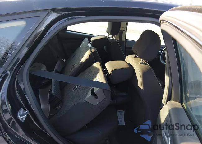 1FADP3K24FL335692: 44264813