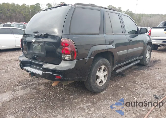 1GNDT13S352174465: 44264876