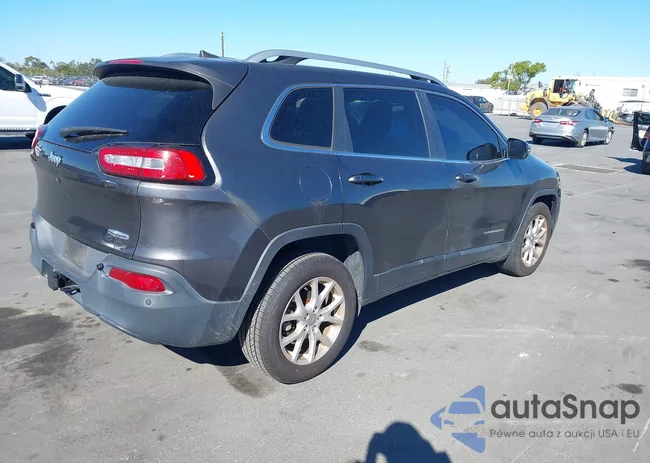 1C4PJLCB4GW177054: 44264983