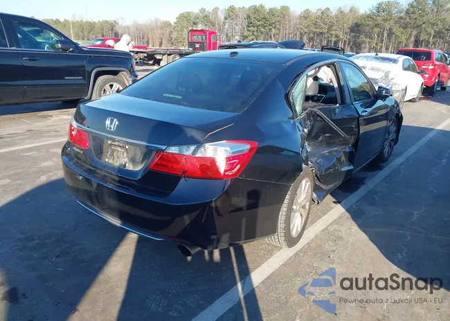 1HGCR2F87EA074949: 44265116