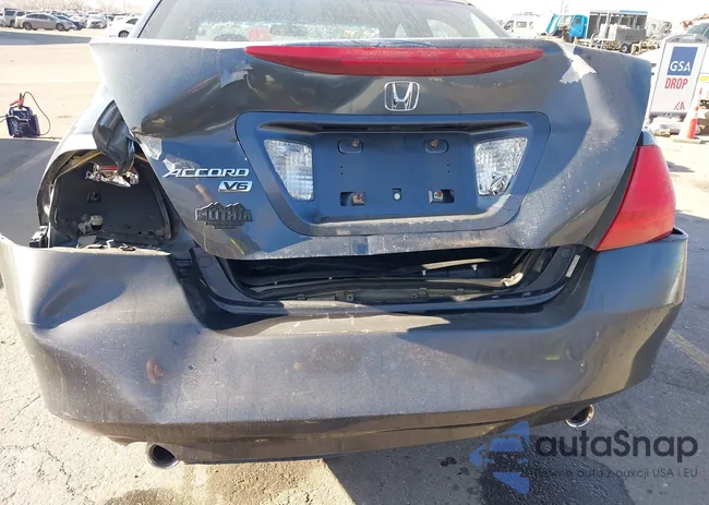 1HGCM66587A104278: 44266126