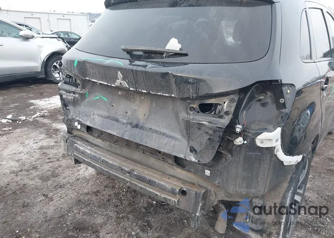 JA4AP3AU1LU031218: 44266146