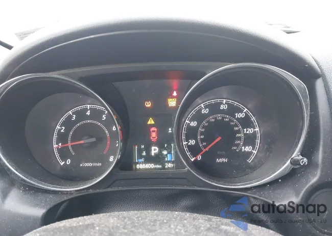 JA4AP3AU1LU031218: 44266146