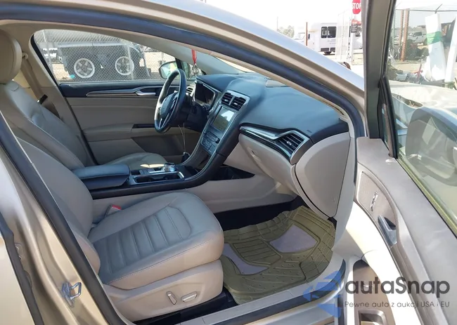 3FA6P0H90HR178310: 44266177