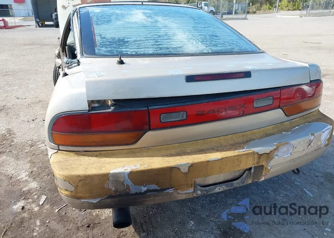 JN1HS36P4LW128782: 44266247