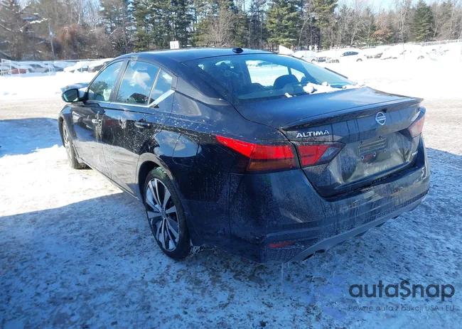 1N4AL4CV1LN306177: 44266352