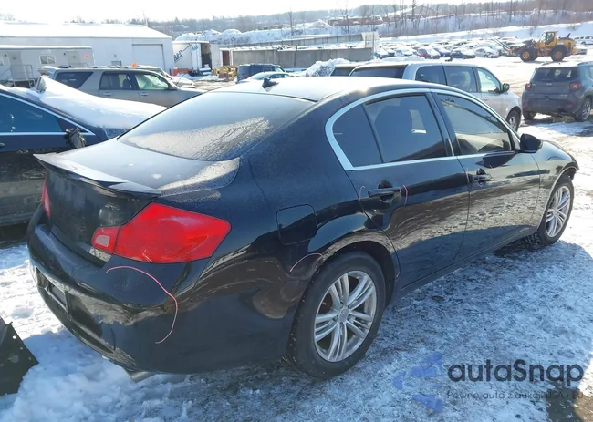 JN1DV6AR8CM861946: 44266358