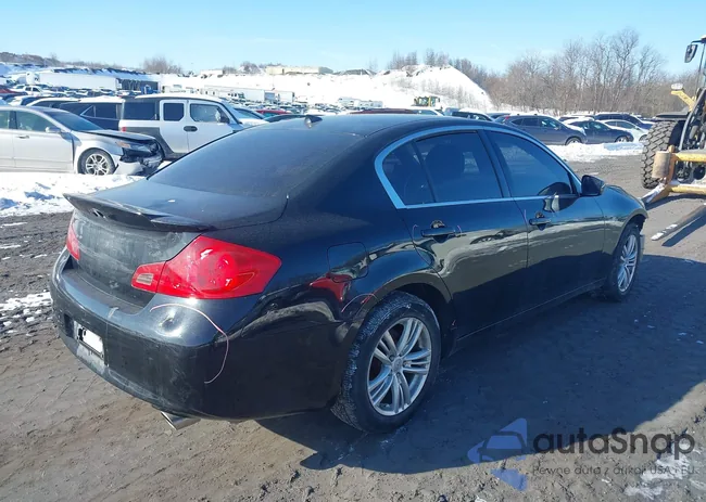 JN1DV6AR8CM861946: 44266358