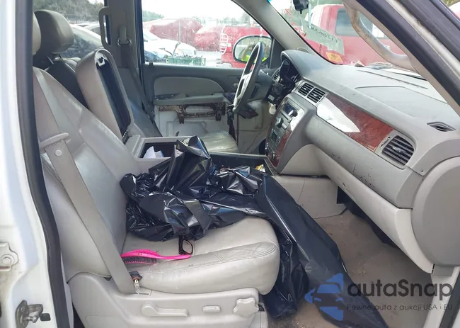 1GNSCJE02CR135454: 44266383