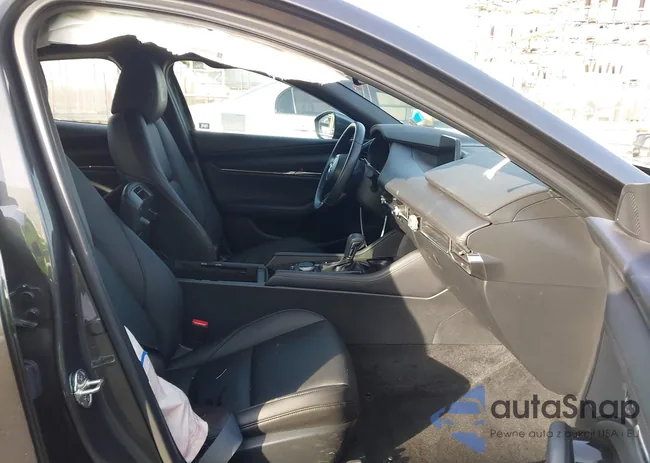 JM1BPALM3R1716892: 44266398