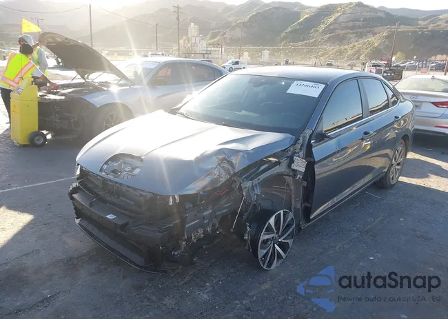 3VW5X7BUXSM095688: 44266403