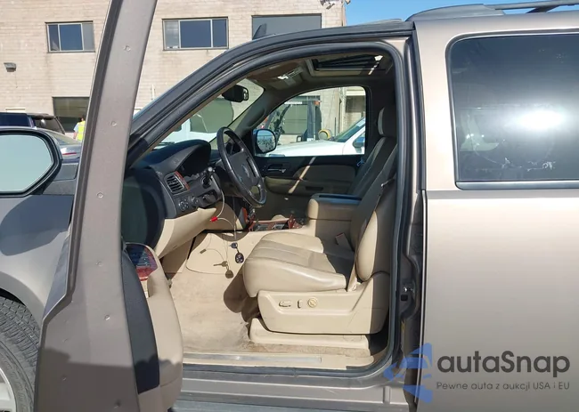 1GNFK13087R397640: 44266693