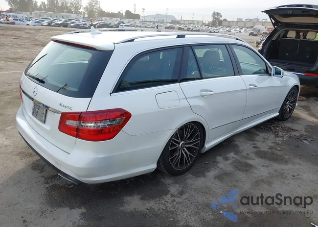 WDDHH8JB8DA705712: 44265728