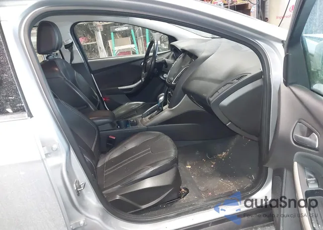 1FAHP3H24CL445629: 44265739