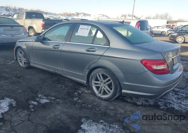 WDDGF8BBXCF917075: 44265746