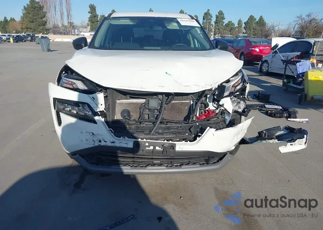 5N1BT3AB3PC801415: 44265808