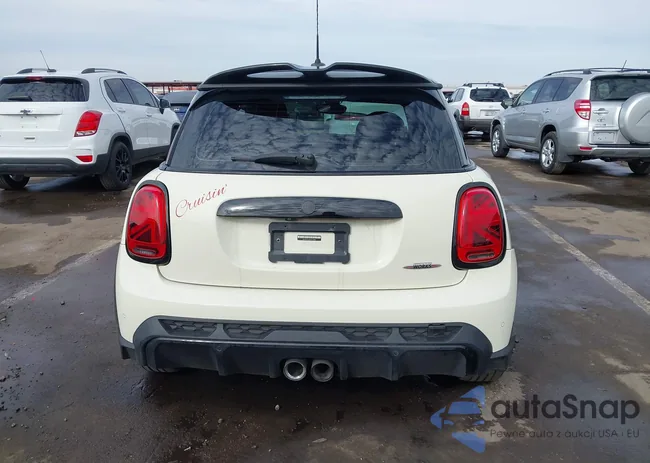 WMW73DH09P2T19801: 44265835