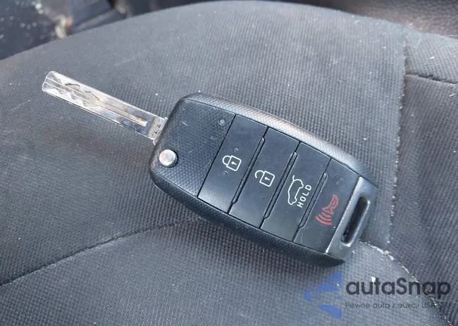 KNDJN2A26E7741687: 44265907