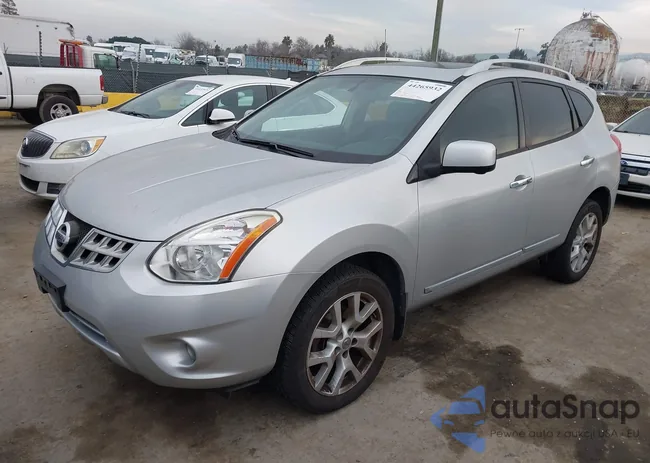 JN8AS5MT2DW519252: 44265932