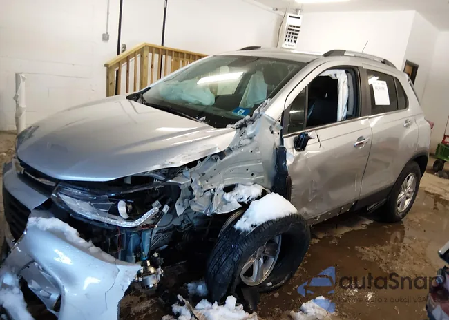 KL7CJLSB8JB565707: 44265981