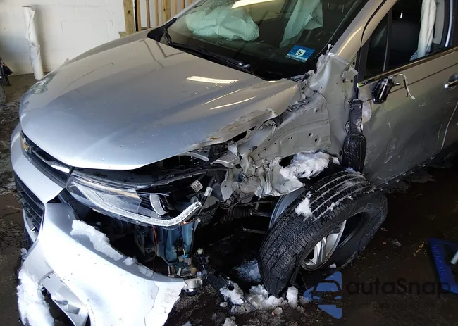 KL7CJLSB8JB565707: 44265981