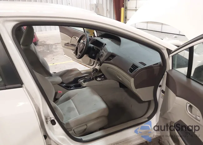 19XFB2F52CE059744: 44266080