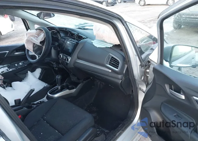 3HGGK5H86FM720927: 44266088