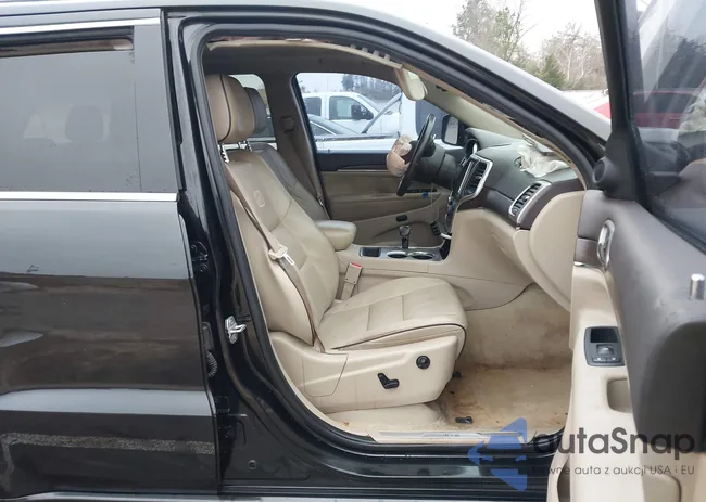 1C4RJECG7EC201877: 44266106