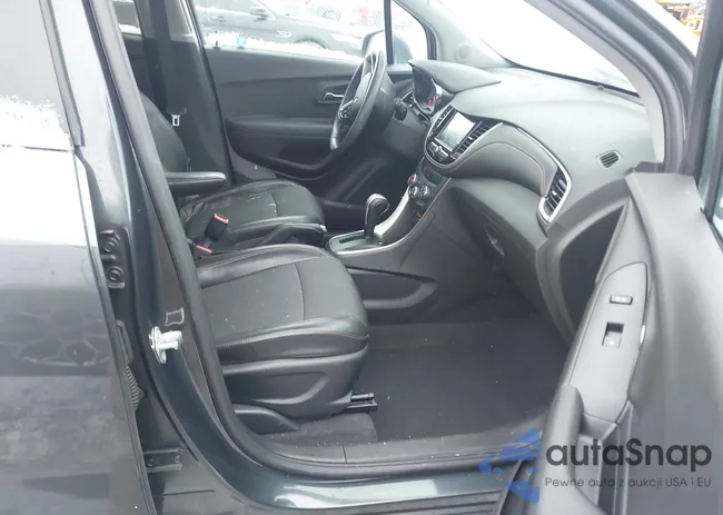 3GNCJPSB3HL270377: 44267223