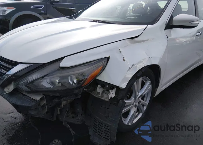 1N4BL3AP3HC196898: 44267264