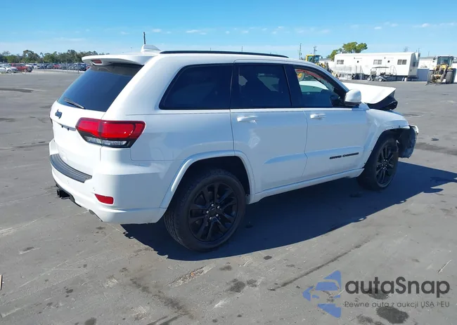 1C4RJFAGXKC826018: 44267270