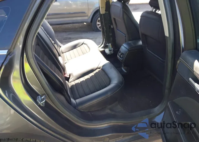 3FA6P0LU9JR231541: 44267320