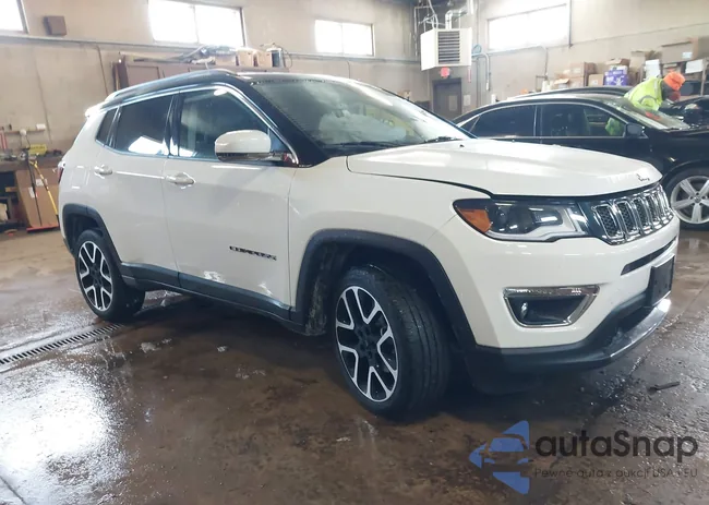 3C4NJDCB7MT581416: 44267367