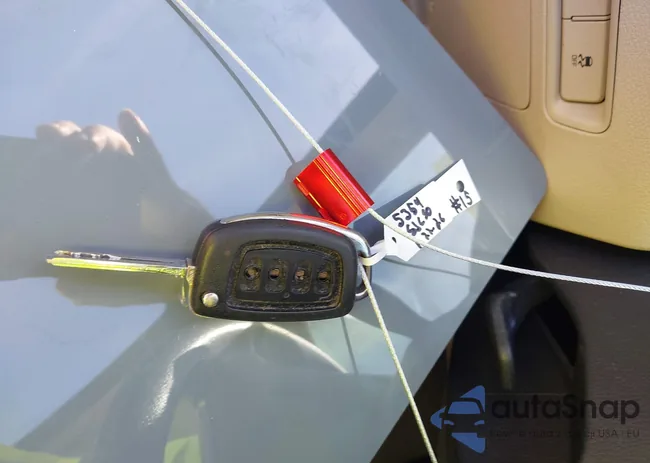 5NPE24AF8FH171911: 44267396